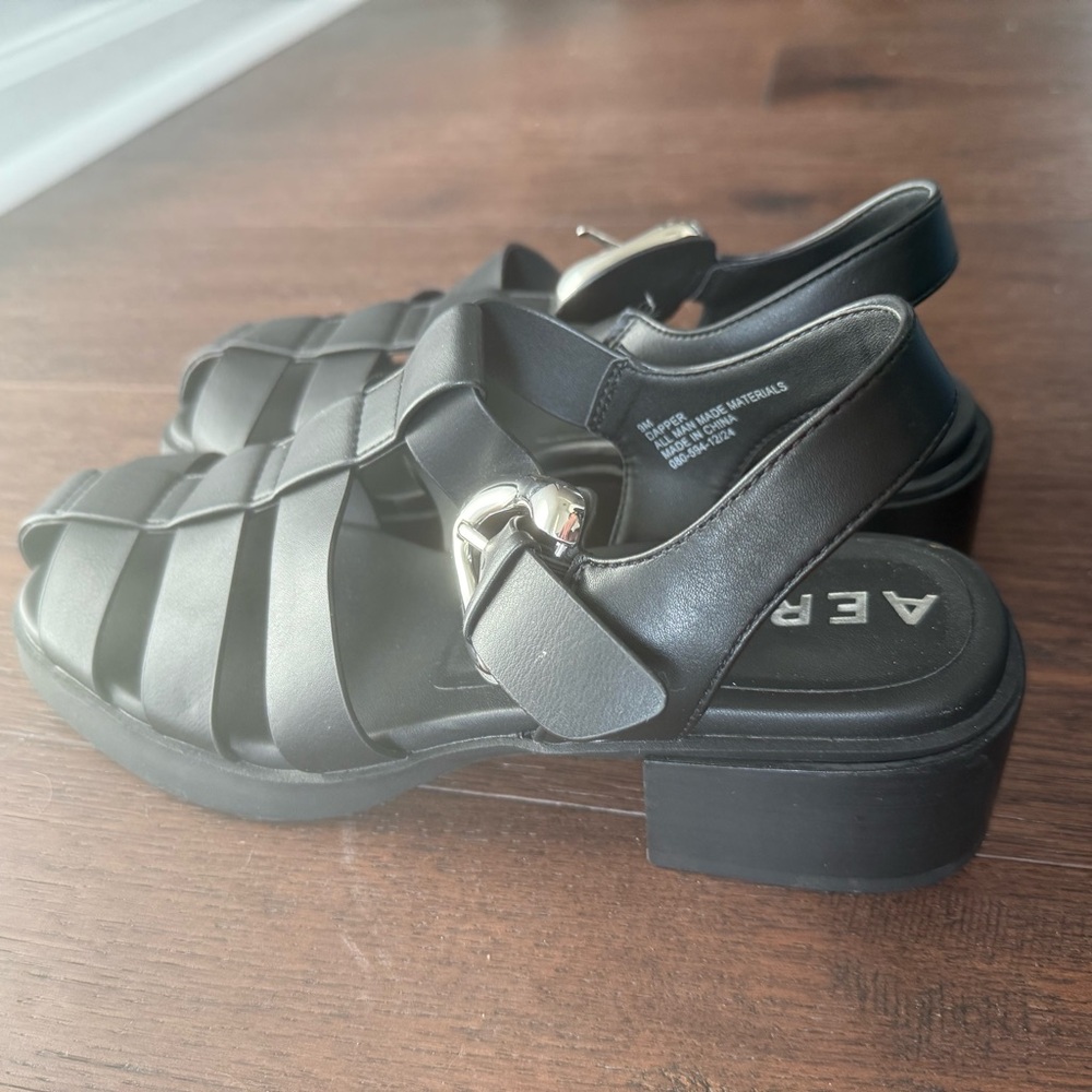 Aerosoles Fisherman Sandals